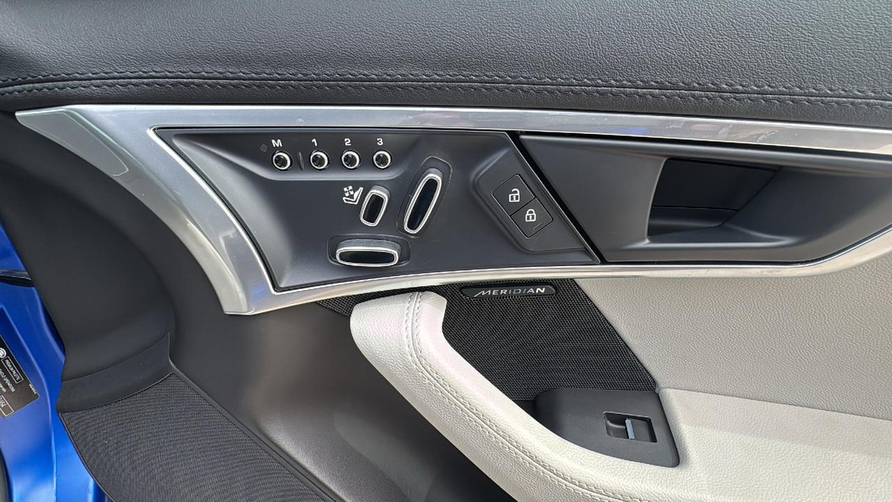 2022 Jaguar F-TYPE P450  Selma TX