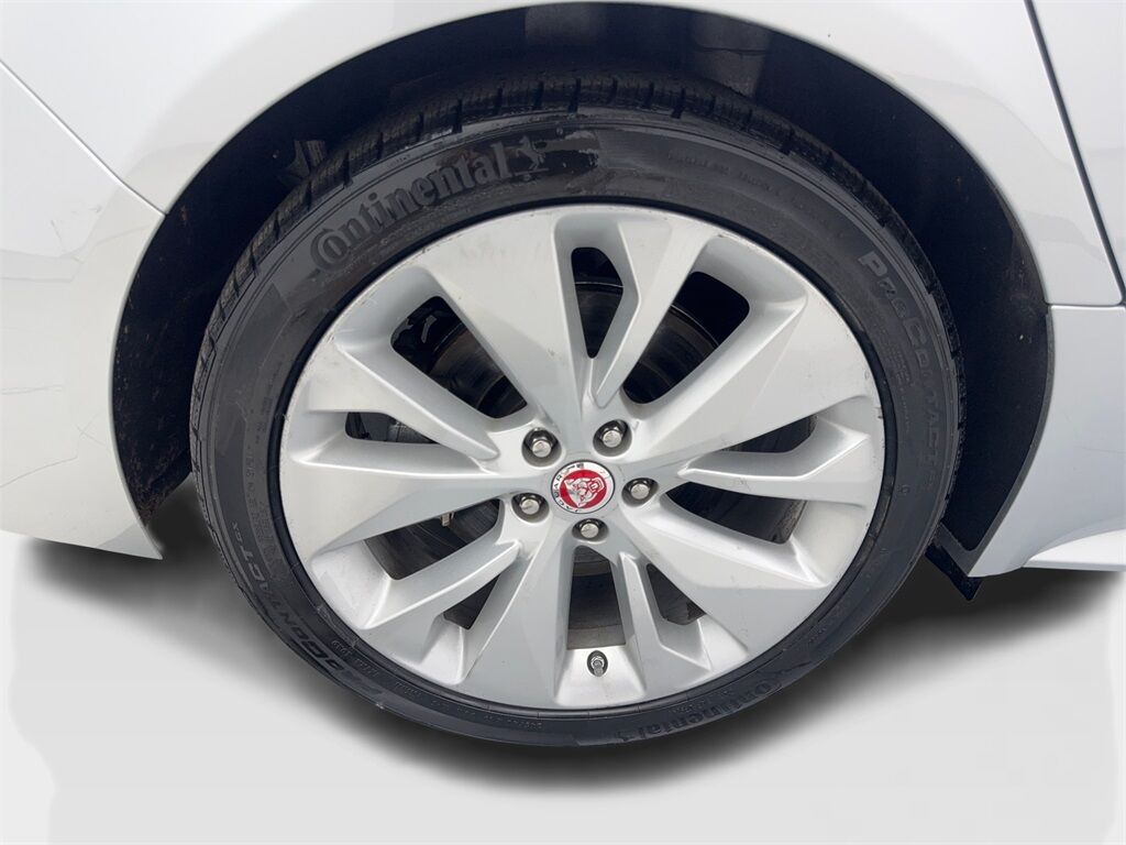 2022 Jaguar XF R-Dynamic SE NAV,CAM,PANO,HTD STS,BLIND SPOT Irving TX