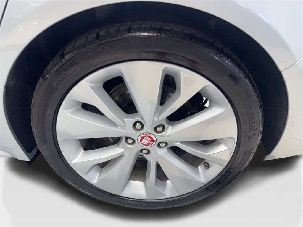 2022 Jaguar XF R-Dynamic SE NAV,CAM,PANO,HTD STS,BLIND SPOT Irving TX