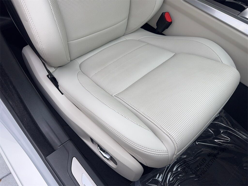 2022 Jaguar XF R-Dynamic SE NAV,CAM,PANO,HTD STS,BLIND SPOT Irving TX