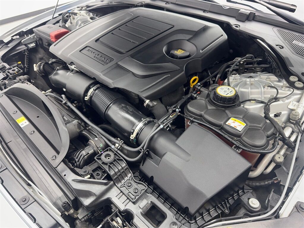 2022 Jaguar XF R-Dynamic SE NAV,CAM,PANO,HTD STS,BLIND SPOT Irving TX