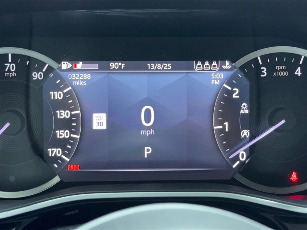 2022 Jaguar XF R-Dynamic SE photo 8