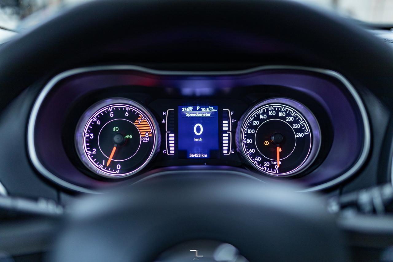 2022 Jeep Cherokee 4x4 North Roof BCam Red Deer AB