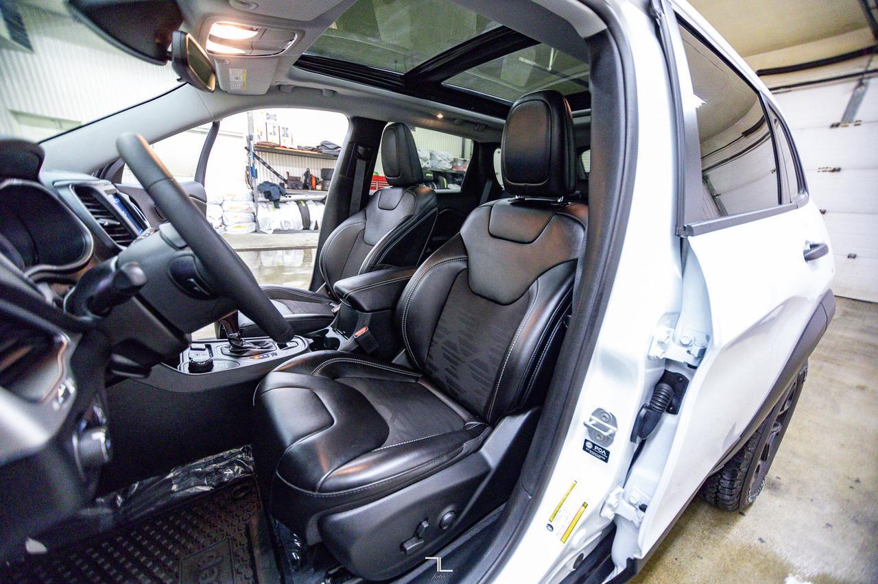 2022 Jeep Cherokee 4x4 X Leather Roof BCam Red Deer AB