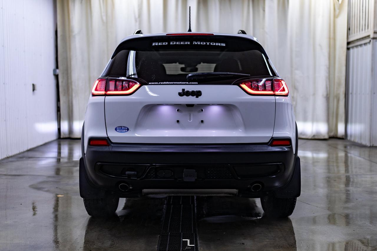 2022 Jeep Cherokee 4x4 X Leather Roof BCam Red Deer AB