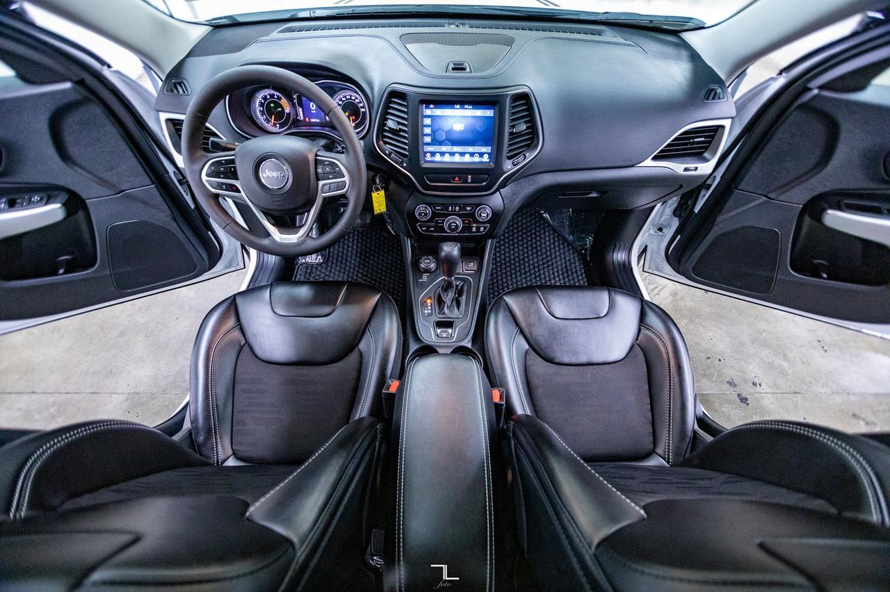 2022 Jeep Cherokee 4x4 X Leather Roof BCam Red Deer AB