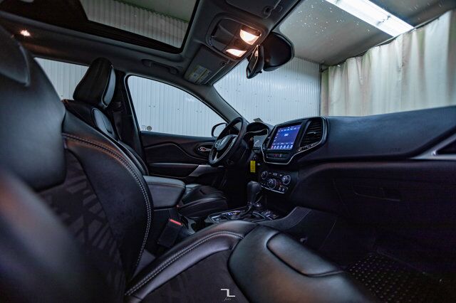 2022 Jeep Cherokee 4x4 X Leather Roof BCam Red Deer AB