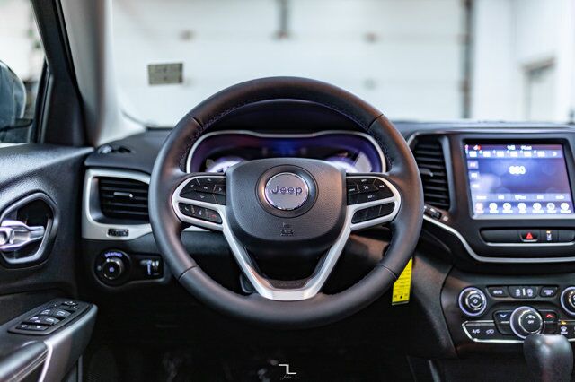 2022 Jeep Cherokee 4x4 X Leather Roof BCam Red Deer AB