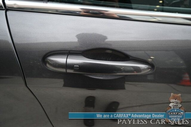 2022 Jeep Cherokee Latitude Lux / 4X4 / Auto Start / Power & Heated Leather Seats / Heated Steering / Blind Spot Alert / Apple CarPlay & Android Auto / Keyless Entry & Start / Back Up Camera / Aluminum Wheels / Only 28K Miles / 1-Owner Anchorage AK 2022 Jeep Cherokee Latitude Lux / 4X4 / Auto Start / Power & Heated Leather Seats / Heated Steering / Blind Spot Alert / Apple CarPlay & Android Auto / Keyless Entry & Start / Back Up Camera / Aluminum Wheels / Only 28K Miles / 1-Owner Anchorage AK