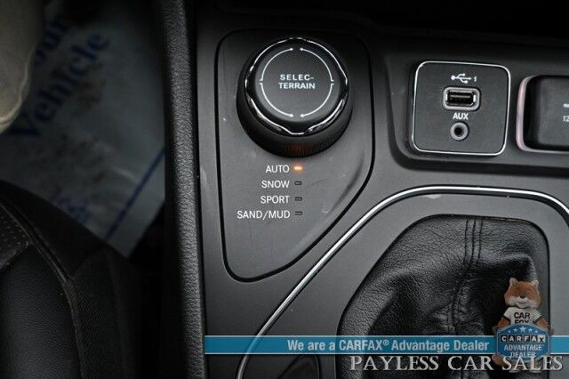 2022 Jeep Cherokee Latitude Lux / 4X4 / Auto Start / Power & Heated Leather Seats / Heated Steering / Blind Spot Alert / Apple CarPlay & Android Auto / Keyless Entry & Start / Back Up Camera / Aluminum Wheels / Only 28K Miles / 1-Owner Anchorage AK 2022 Jeep Cherokee Latitude Lux / 4X4 / Auto Start / Power & Heated Leather Seats / Heated Steering / Blind Spot Alert / Apple CarPlay & Android Auto / Keyless Entry & Start / Back Up Camera / Aluminum Wheels / Only 28K Miles / 1-Owner Anchorage AK