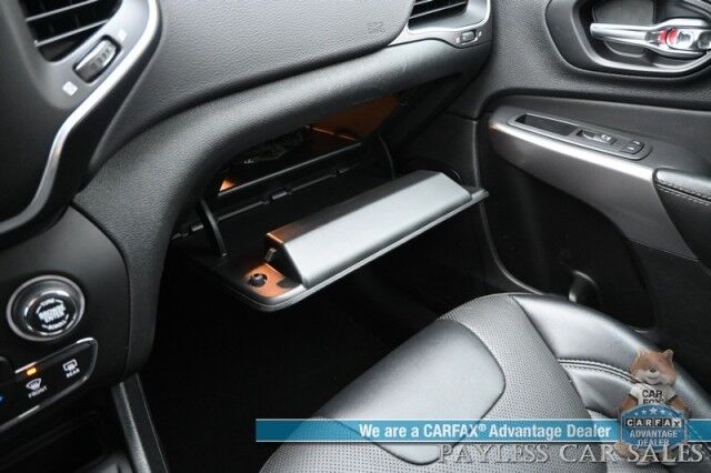 2022 Jeep Cherokee Latitude Lux / 4X4 / Auto Start / Power & Heated Leather Seats / Heated Steering / Blind Spot Alert / Apple CarPlay & Android Auto / Keyless Entry & Start / Back Up Camera / Aluminum Wheels / Only 28K Miles / 1-Owner Anchorage AK 2022 Jeep Cherokee Latitude Lux / 4X4 / Auto Start / Power & Heated Leather Seats / Heated Steering / Blind Spot Alert / Apple CarPlay & Android Auto / Keyless Entry & Start / Back Up Camera / Aluminum Wheels / Only 28K Miles / 1-Owner Anchorage AK