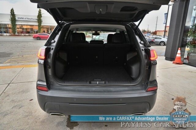 2022 Jeep Cherokee Latitude Lux / 4X4 / Auto Start / Power & Heated Leather Seats / Heated Steering / Blind Spot Alert / Apple CarPlay & Android Auto / Keyless Entry & Start / Back Up Camera / Aluminum Wheels / Only 28K Miles / 1-Owner Anchorage AK 2022 Jeep Cherokee Latitude Lux / 4X4 / Auto Start / Power & Heated Leather Seats / Heated Steering / Blind Spot Alert / Apple CarPlay & Android Auto / Keyless Entry & Start / Back Up Camera / Aluminum Wheels / Only 28K Miles / 1-Owner Anchorage AK