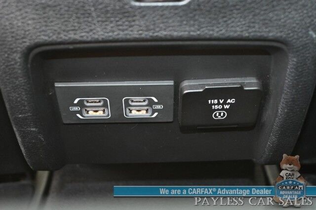 2022 Jeep Cherokee Latitude Lux / 4X4 / Auto Start / Power & Heated Leather Seats / Heated Steering Wheel / Lane Departure & Blind Spot Alert / Apple CarPlay & Android Auto / Back Up Camera / Keyless Entry & Start / 27 MPG / 1-Owner Anchorage AK