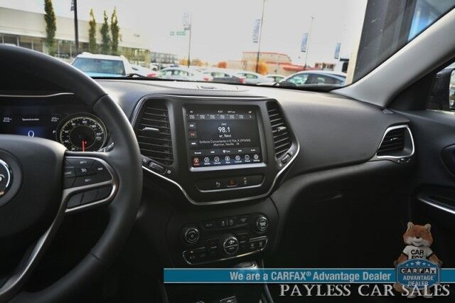 2022 Jeep Cherokee Latitude Lux / 4X4 / Auto Start / Power & Heated Leather Seats / Heated Steering Wheel / Lane Departure & Blind Spot Alert / Apple CarPlay & Android Auto / Back Up Camera / Keyless Entry & Start / 27 MPG / 1-Owner Anchorage AK