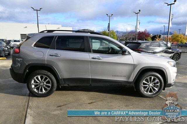 2022 Jeep Cherokee Latitude Lux / 4X4 / Auto Start / Power & Heated Leather Seats / Heated Steering Wheel / Lane Departure & Blind Spot Alert / Apple CarPlay & Android Auto / Back Up Camera / Keyless Entry & Start / 27 MPG / 1-Owner Anchorage AK