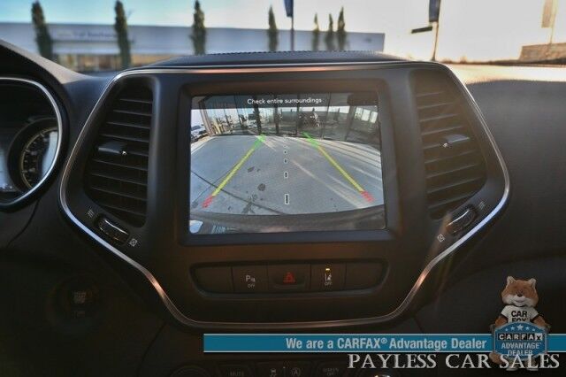 2022 Jeep Cherokee Latitude Lux / 4X4 / Auto Start / Power & Heated Leather Seats / Heated Steering Wheel / Lane Departure & Blind Spot Alert / Apple CarPlay & Android Auto / Back Up Camera / Keyless Entry & Start / 27 MPG / 1-Owner Anchorage AK