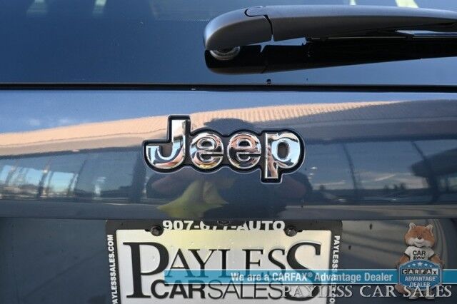 2022 Jeep Cherokee Latitude Lux / 4X4 / Auto Start / Power & Heated Leather Seats / Heated Steering Wheel / Lane Departure & Blind Spot Alert / Apple CarPlay & Android Auto / Back Up Camera / Keyless Entry & Start / 27 MPG / 1-Owner Anchorage AK