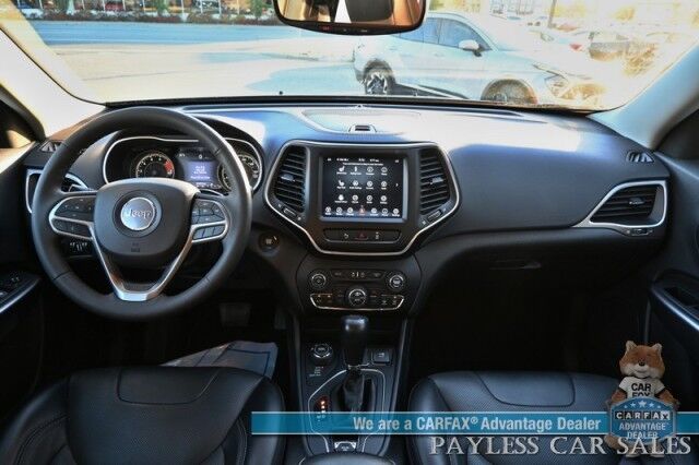2022 Jeep Cherokee Latitude Lux / 4X4 / Auto Start / Power & Heated Leather Seats / Heated Steering Wheel / Lane Departure & Blind Spot Alert / Apple CarPlay & Android Auto / Back Up Camera / Keyless Entry & Start / 27 MPG / 1-Owner Anchorage AK
