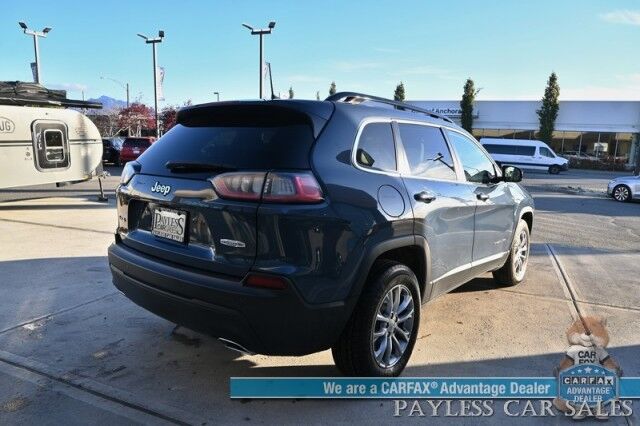 2022 Jeep Cherokee Latitude Lux / 4X4 / Auto Start / Power & Heated Leather Seats / Heated Steering Wheel / Lane Departure & Blind Spot Alert / Apple CarPlay & Android Auto / Back Up Camera / Keyless Entry & Start / 27 MPG / 1-Owner Anchorage AK