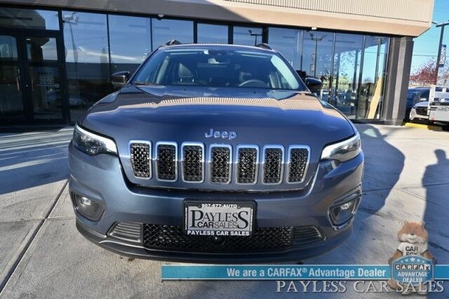 2022 Jeep Cherokee Latitude Lux / 4X4 / Auto Start / Power & Heated Leather Seats / Heated Steering Wheel / Lane Departure & Blind Spot Alert / Apple CarPlay & Android Auto / Back Up Camera / Keyless Entry & Start / 27 MPG / 1-Owner Anchorage AK