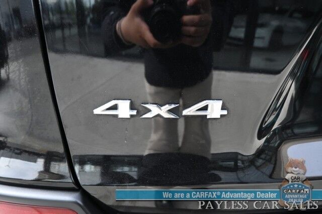 2022 Jeep Cherokee Limited / 4X4 / Auto Start / Power & Heated Leather Seats / Heated Steering Wheel / Sunroof / Adaptive Cruise Control / Lane Departure & Blind Spot Alert / Apple CarPlay & Android Auto / Back Up Camera / Power Liftgate Anchorage AK