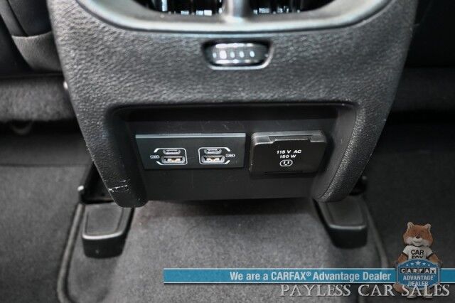 2022 Jeep Cherokee Limited / 4X4 / Auto Start / Power & Heated Leather Seats / Heated Steering Wheel / Sunroof / Adaptive Cruise Control / Lane Departure & Blind Spot Alert / Apple CarPlay & Android Auto / Back Up Camera / Power Liftgate Anchorage AK