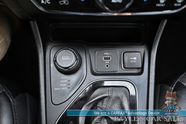 2022 Jeep Cherokee Limited / 4X4 / Auto Start / Power & Heated Leather Seats / Heated Steering Wheel / Sunroof / Adaptive Cruise Control / Lane Departure & Blind Spot Alert / Apple CarPlay & Android Auto / Back Up Camera / Power Liftgate Anchorage AK