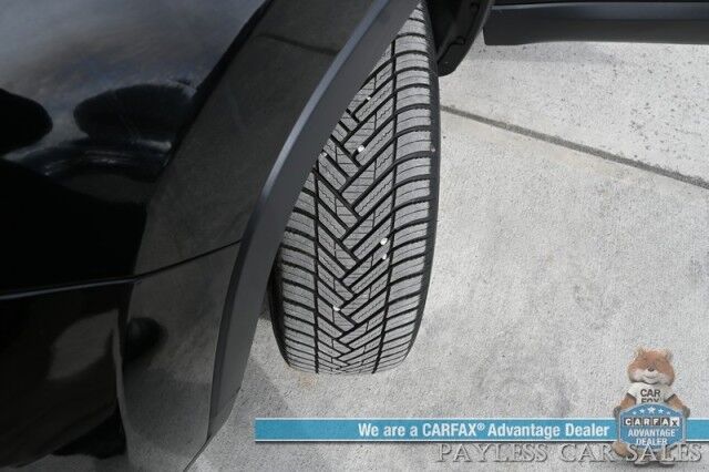 2022 Jeep Cherokee Limited / 4X4 / Auto Start / Power & Heated Leather Seats / Heated Steering Wheel / Sunroof / Adaptive Cruise Control / Lane Departure & Blind Spot Alert / Apple CarPlay & Android Auto / Back Up Camera / Power Liftgate Anchorage AK