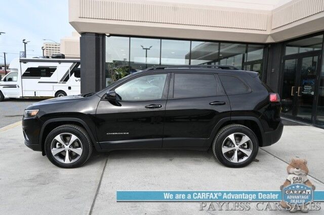 2022 Jeep Cherokee Limited / 4X4 / Auto Start / Power & Heated Leather Seats / Heated Steering Wheel / Sunroof / Adaptive Cruise Control / Lane Departure & Blind Spot Alert / Apple CarPlay & Android Auto / Back Up Camera / Power Liftgate Anchorage AK