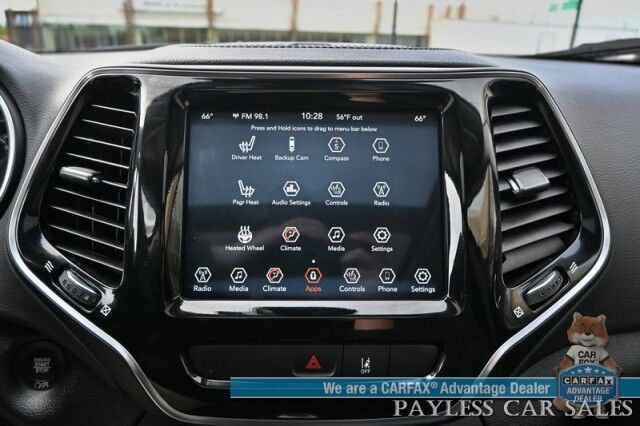 2022 Jeep Cherokee Limited / 4X4 / Auto Start / Power & Heated Leather Seats / Heated Steering Wheel / Sunroof / Adaptive Cruise Control / Lane Departure & Blind Spot Alert / Apple CarPlay & Android Auto / Back Up Camera / Power Liftgate Anchorage AK