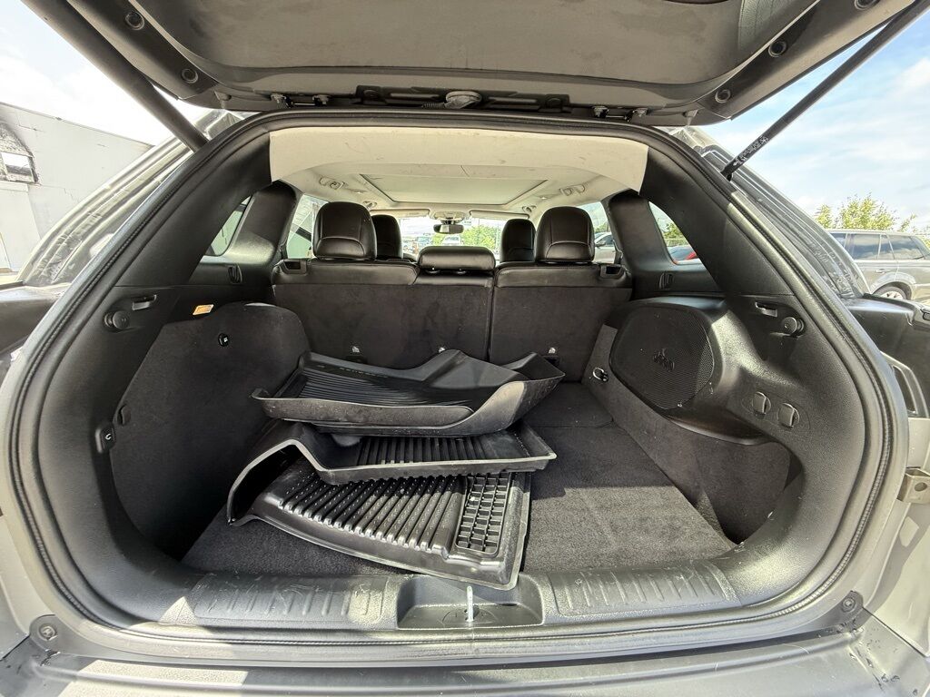 2022 Jeep Cherokee Limited Crestwood KY