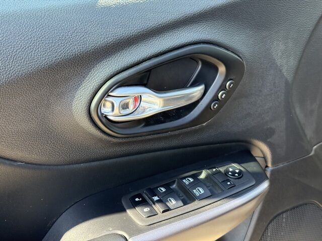 2022 Jeep Cherokee Limited Crestwood KY