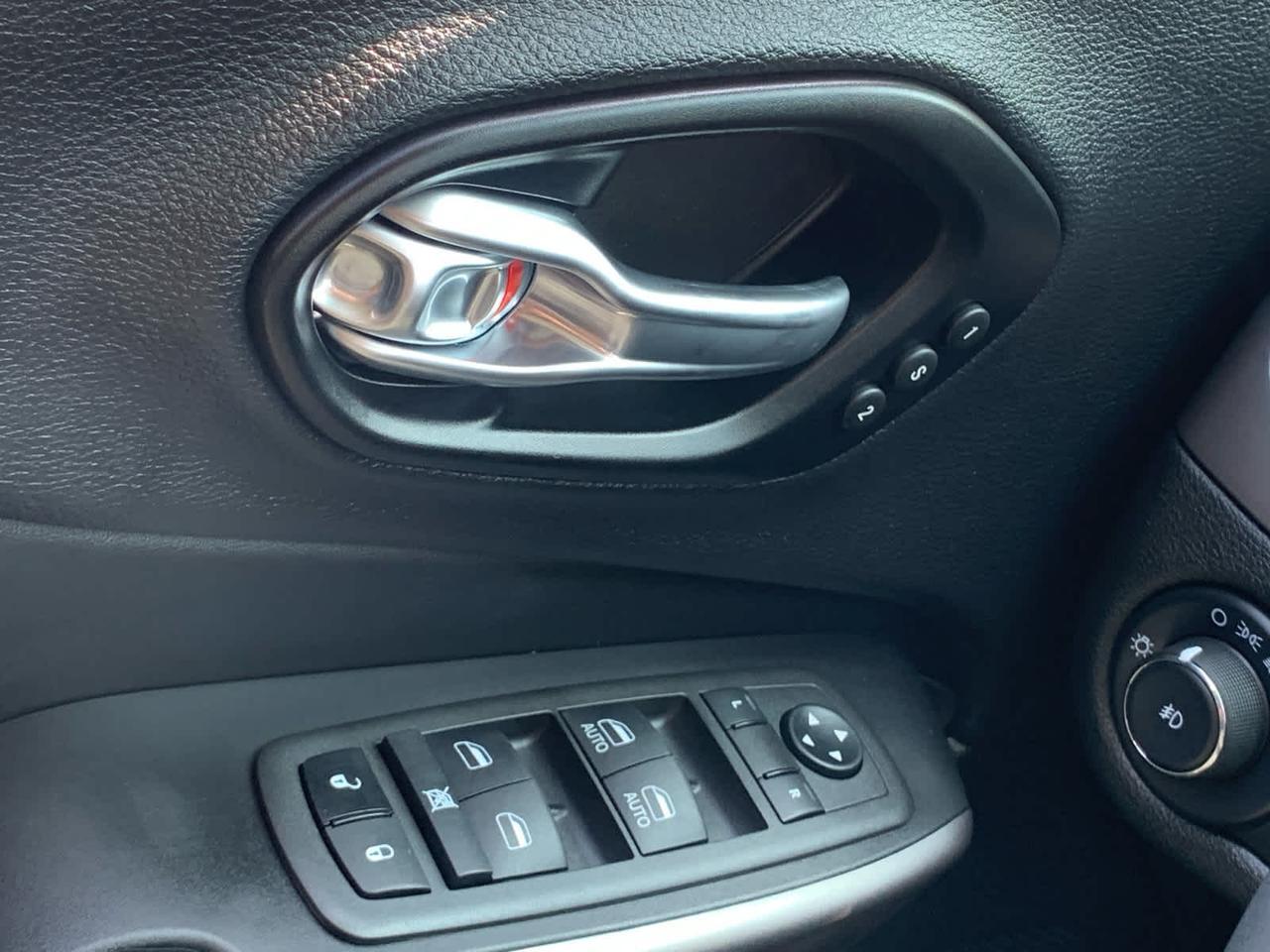 2022 Jeep Cherokee Limited Dartmouth MA