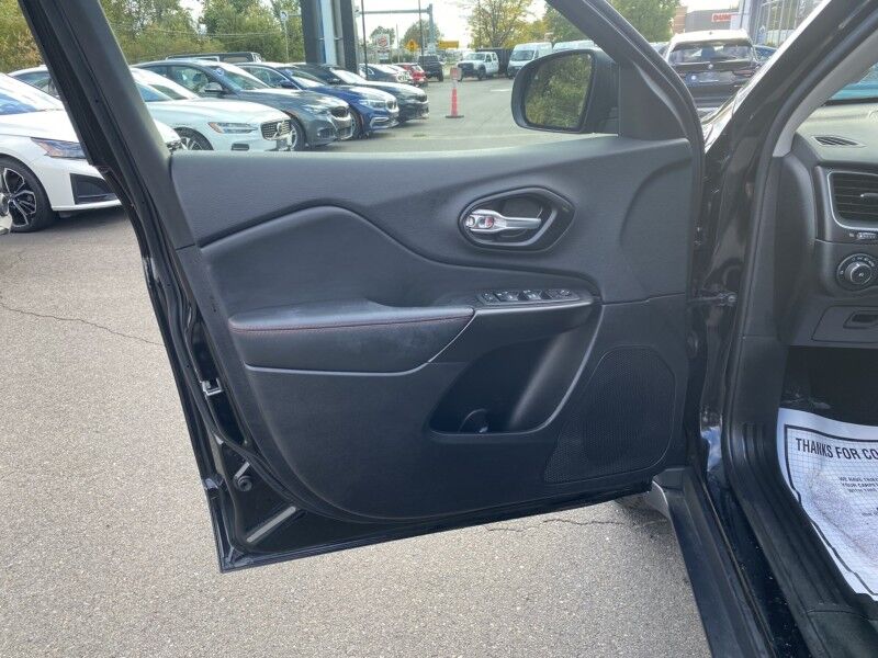2022 Jeep Cherokee Trailhawk Springfield PA