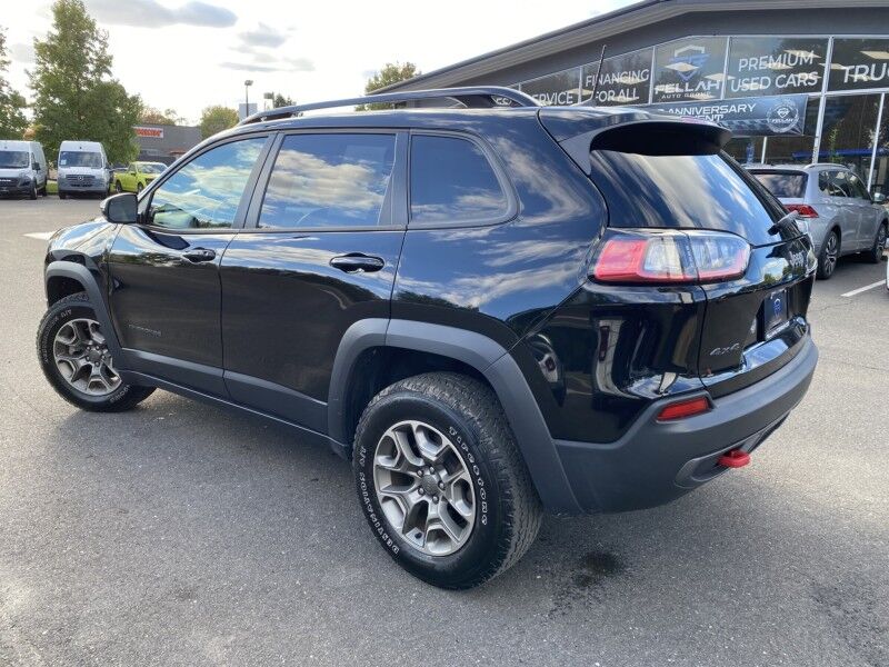 2022 Jeep Cherokee Trailhawk