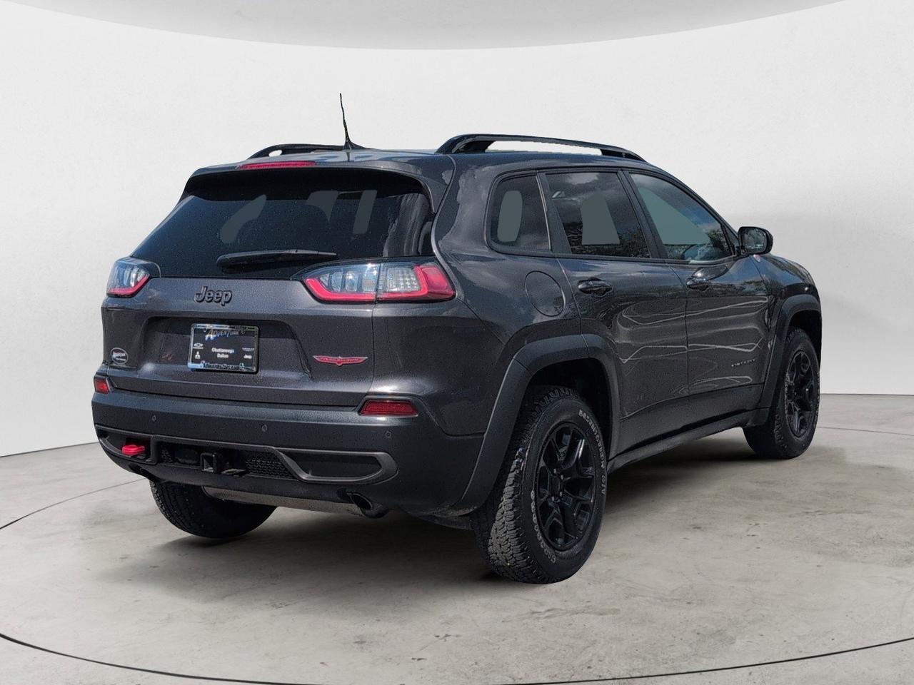 2022 Jeep Cherokee Trailhawk