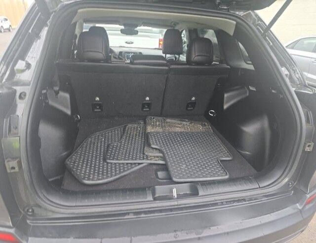 2022 Jeep Cherokee Trailhawk Marshfield MA