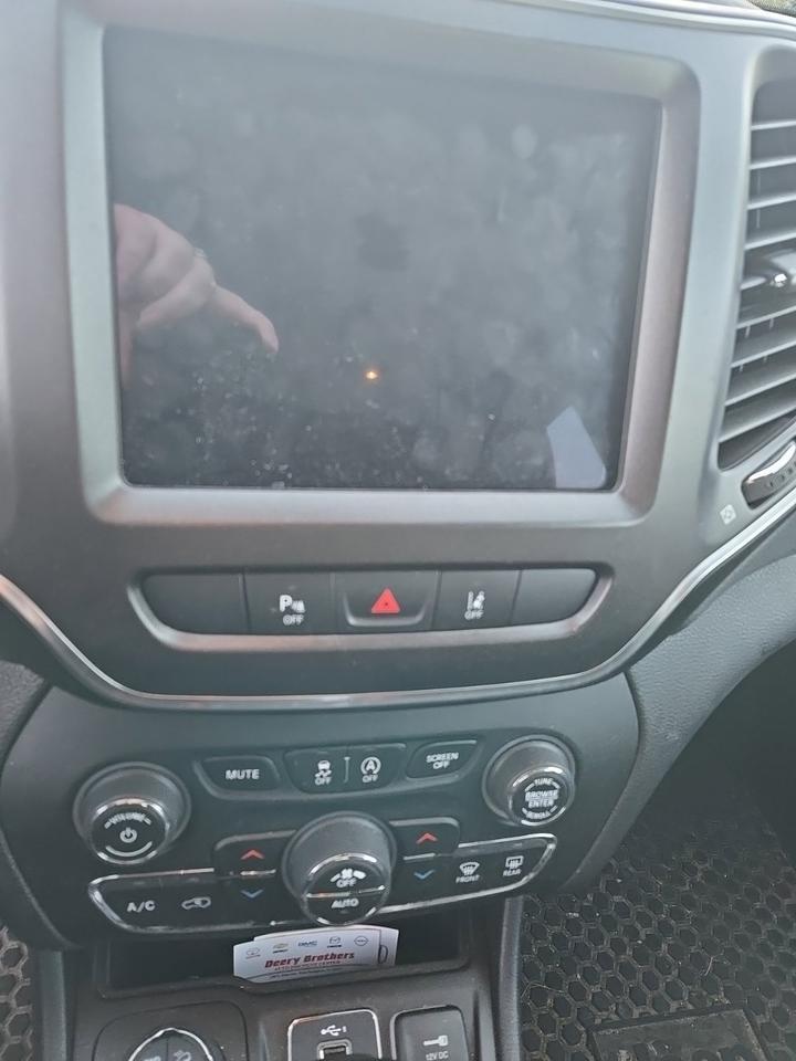 2022 Jeep Cherokee Trailhawk West Burlington IA