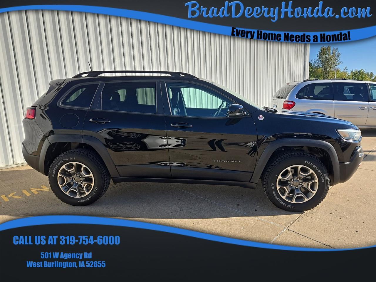 2022 Jeep Cherokee Trailhawk