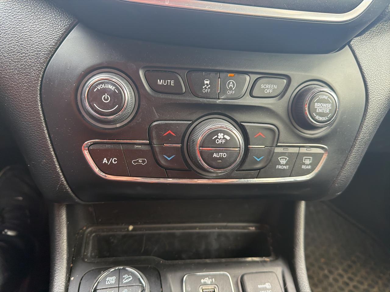 2022 Jeep Cherokee Trailhawk Ashland VA
