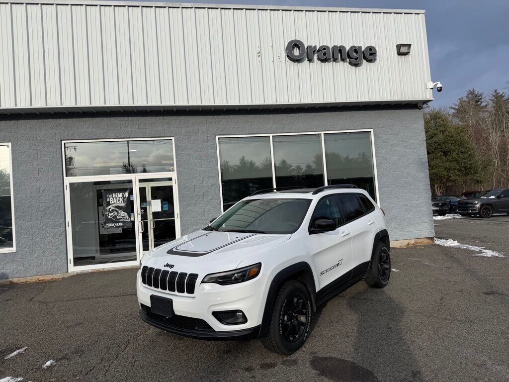 2022 Jeep Cherokee X Orange MA