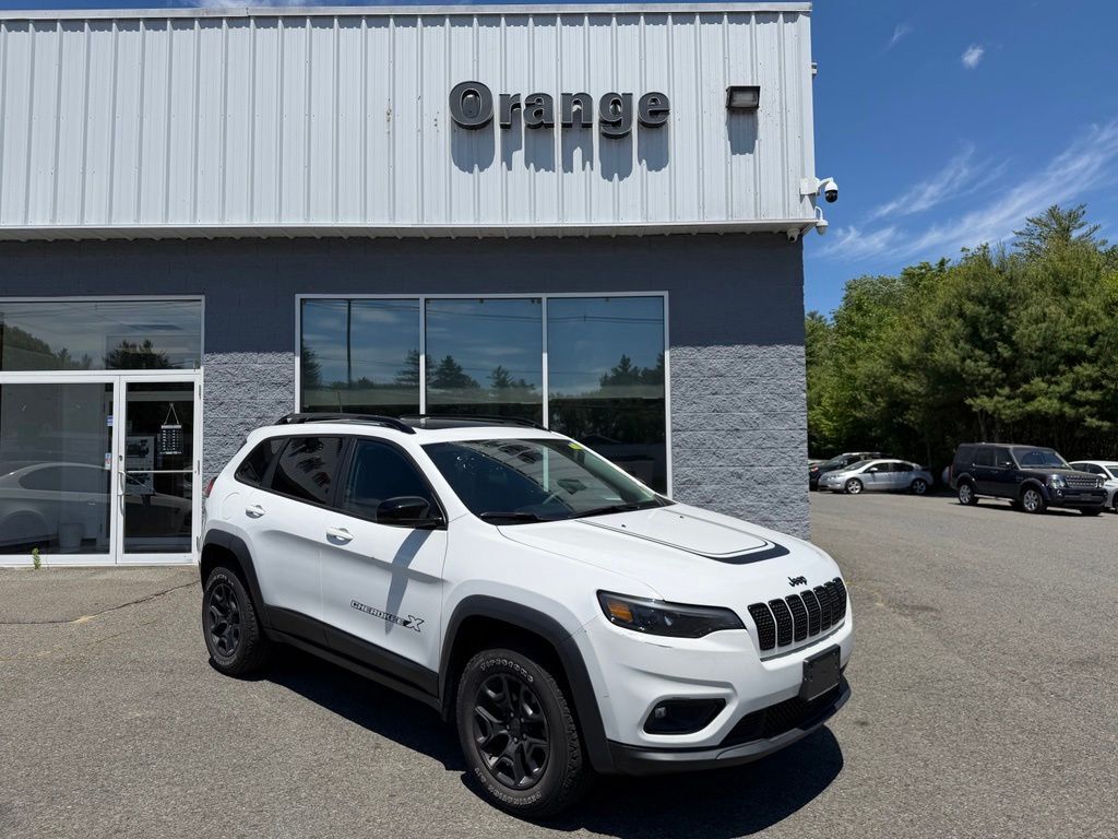 2022 Jeep Cherokee X Orange MA