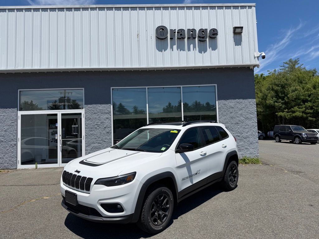 2022 Jeep Cherokee X Orange MA