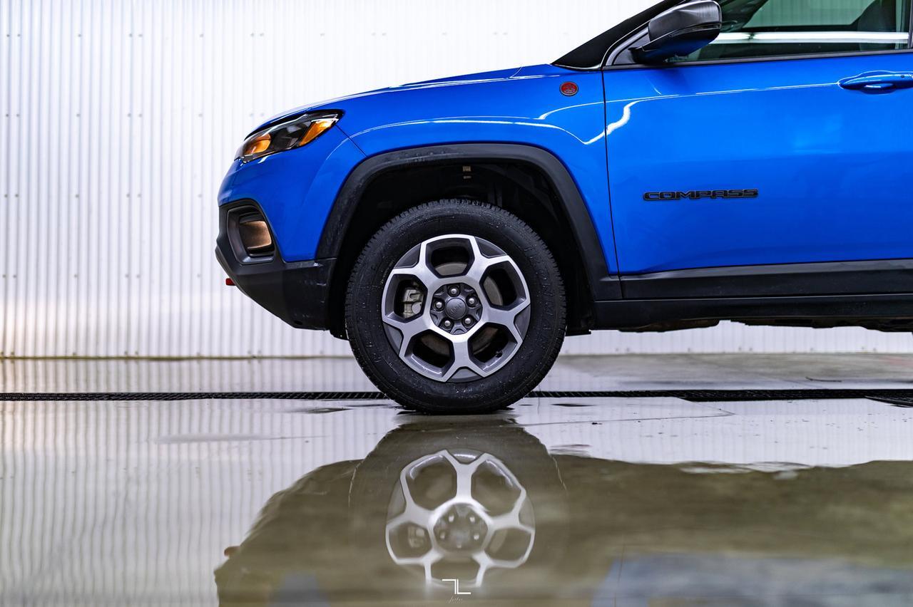 2022 Jeep Compass 4x4 Trailhawk Leather Roof Nav Red Deer AB