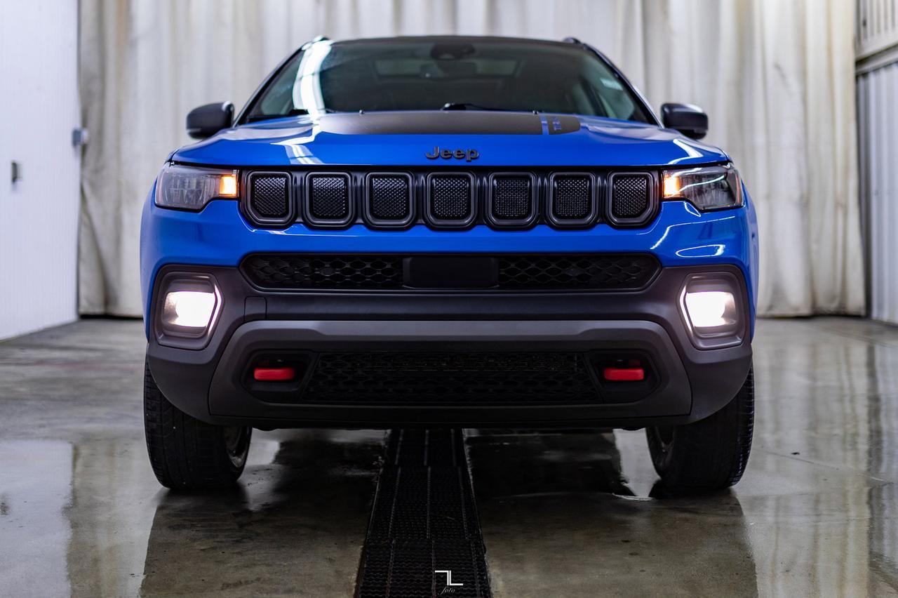 2022 Jeep Compass 4x4 Trailhawk Leather Roof Nav Red Deer AB