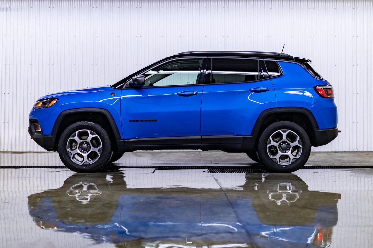 2022 Jeep Compass 4x4 Trailhawk Leather Roof Nav Red Deer AB