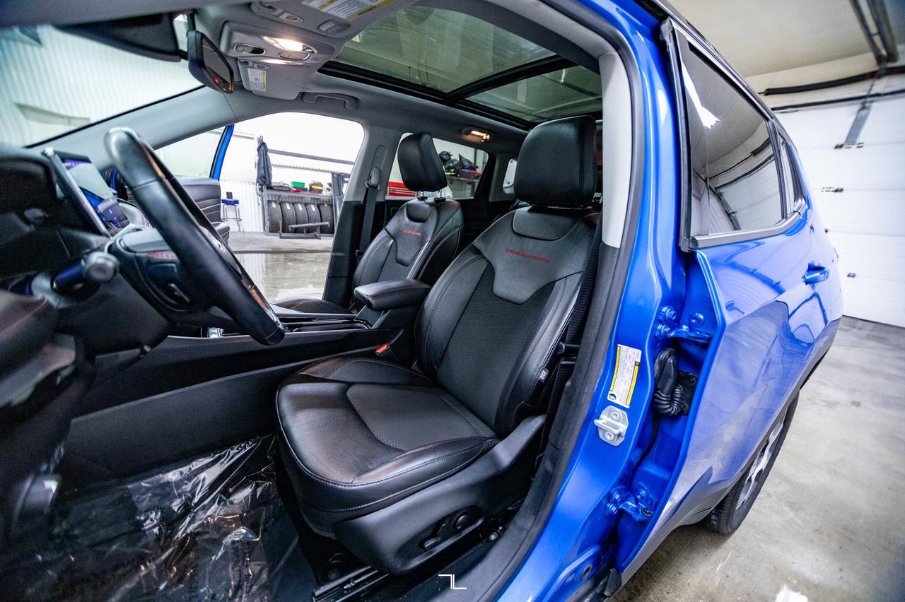 2022 Jeep Compass 4x4 Trailhawk Leather Roof Nav Red Deer AB