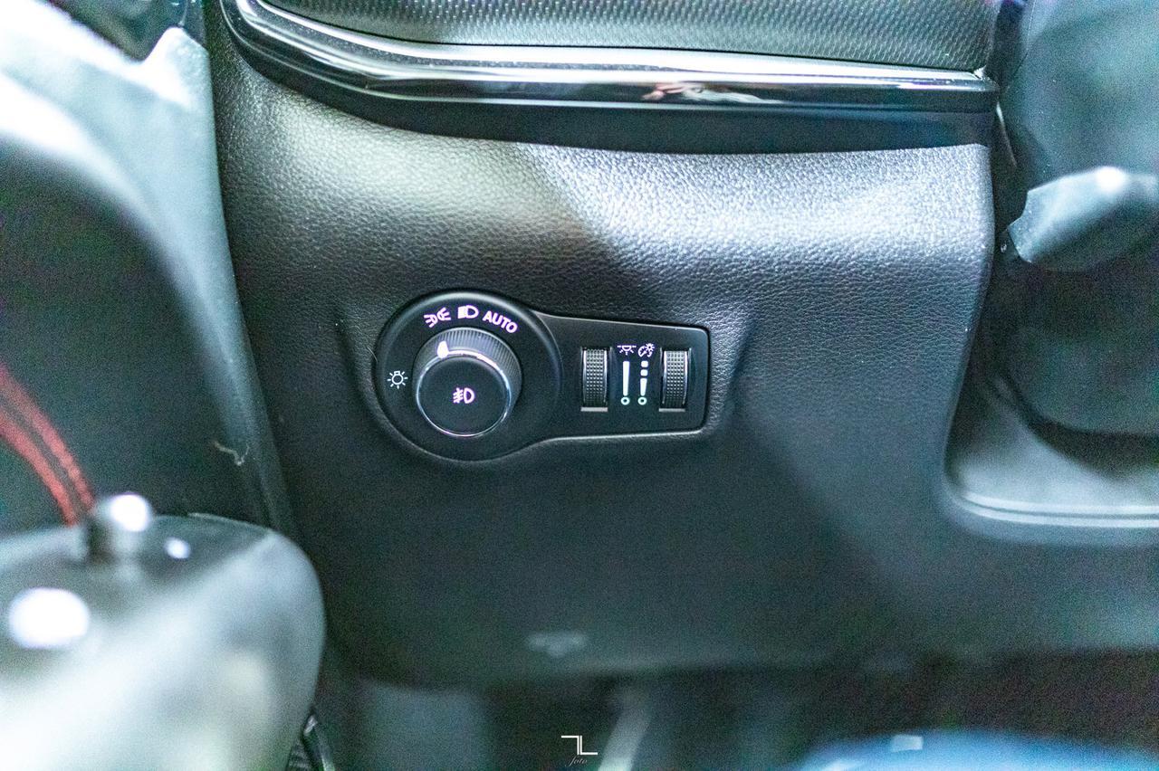 2022 Jeep Compass 4x4 Trailhawk Leather Roof Nav Red Deer AB