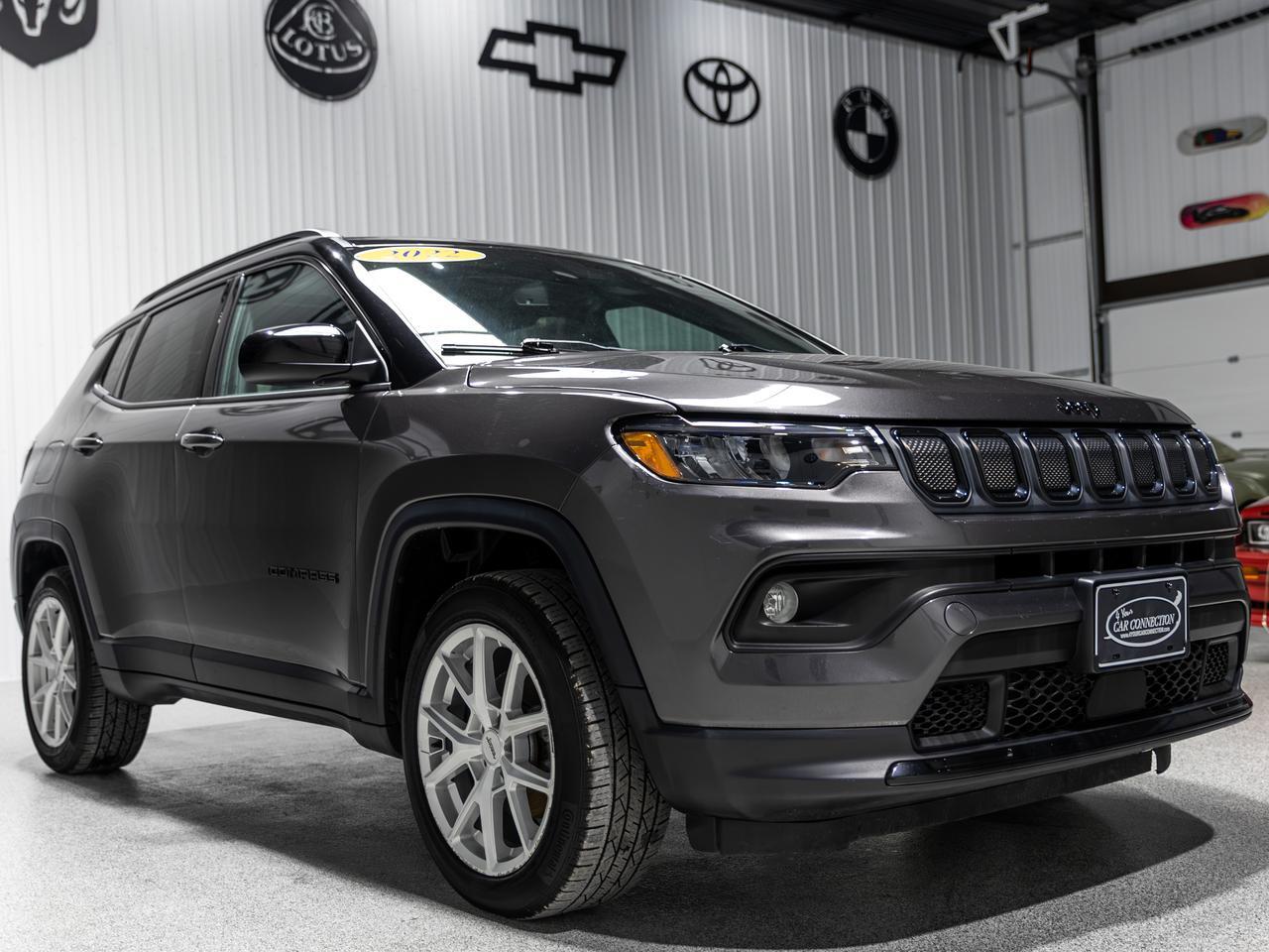 2022 Jeep Compass Altitude 4WD Cranberry PA