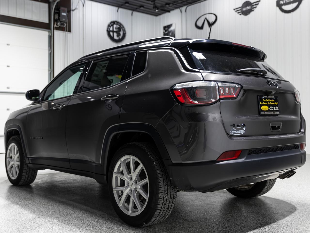 2022 Jeep Compass Altitude 4WD Cranberry PA